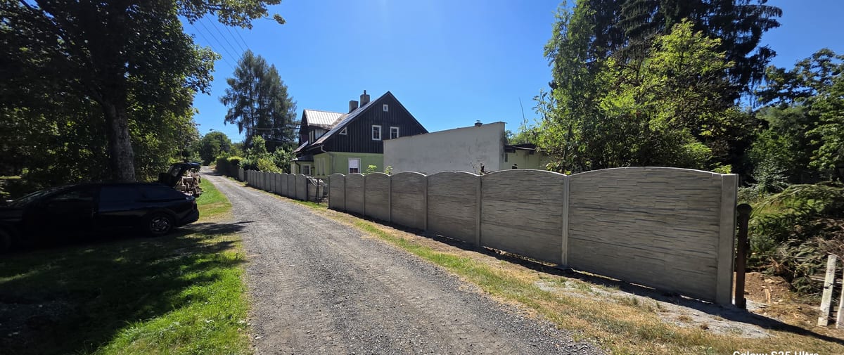 Realizace betonového plotu VM BETON 1