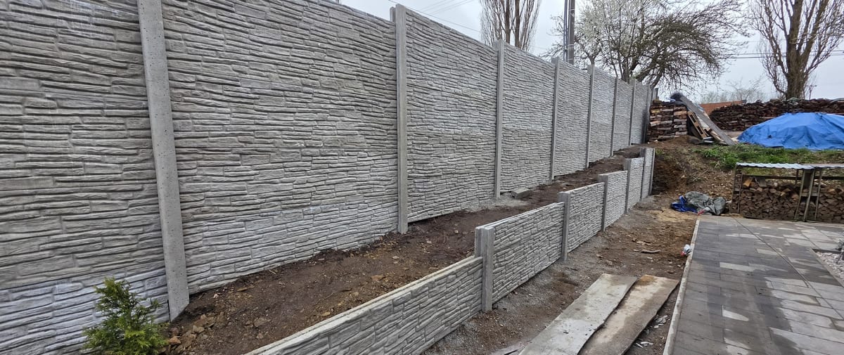 Realizace betonového plotu VM BETON 27