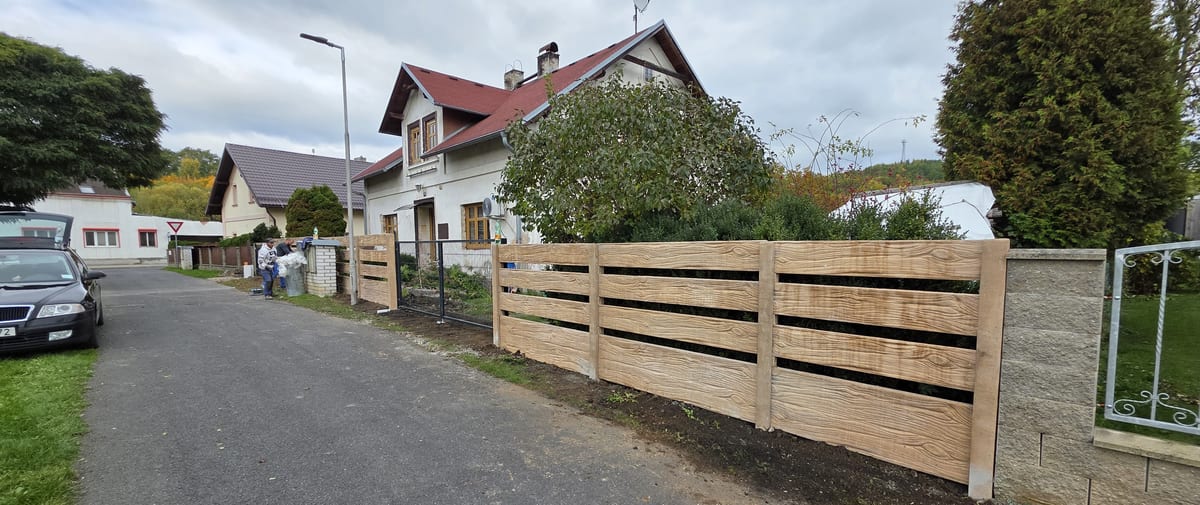 Realizace betonového plotu VM BETON 33